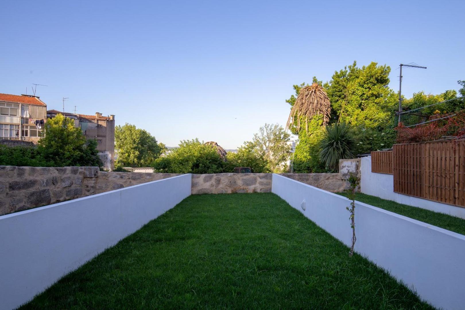 Guestready - Catorze De Outubro Houses 423 Вила Нова ди Гая Екстериор снимка